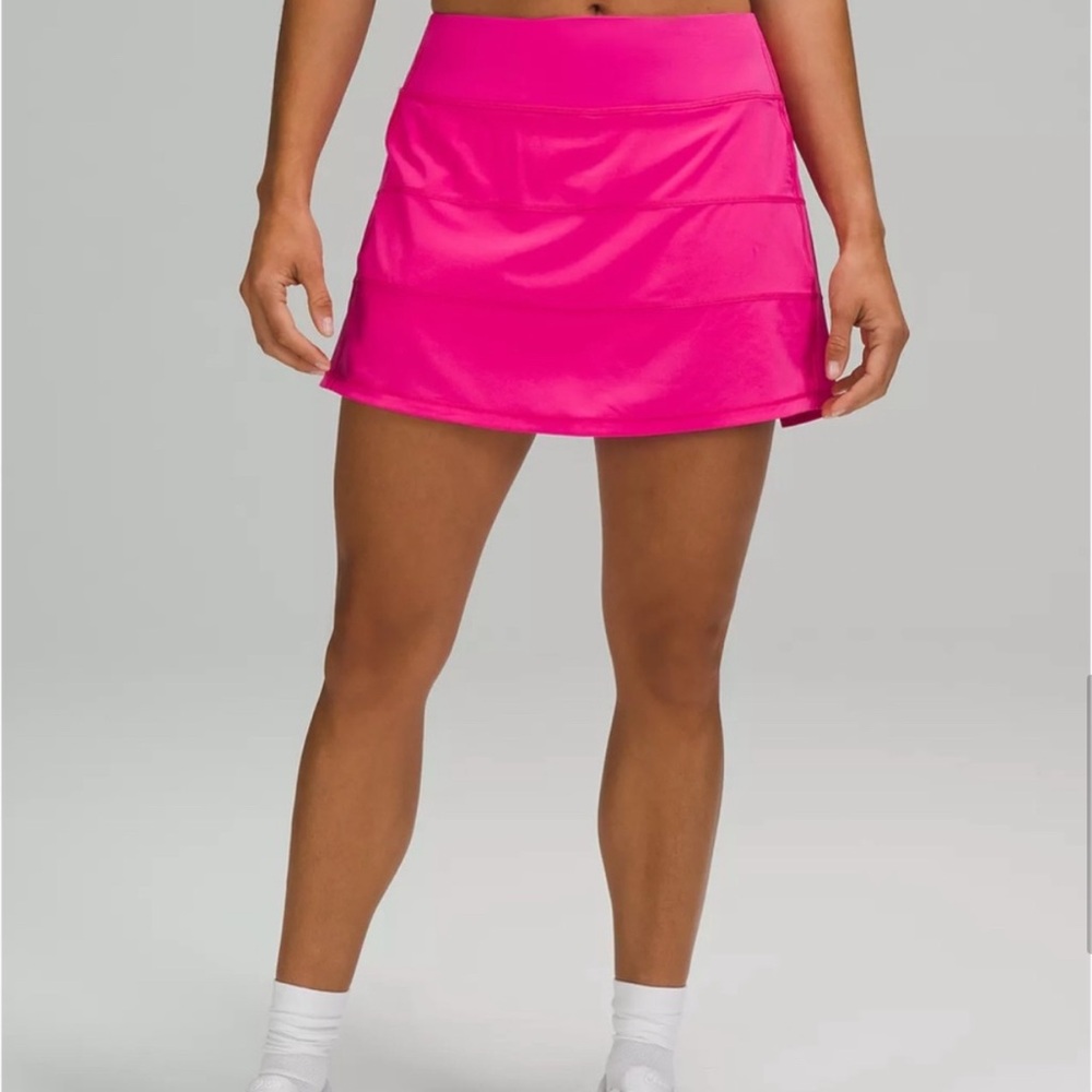 Lulu Lemmon sonic pink skirt! S8